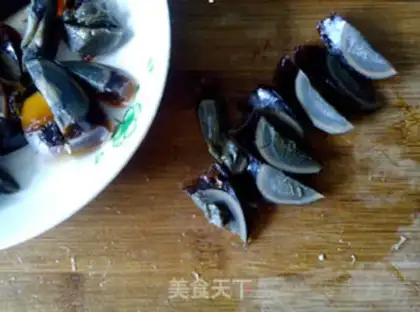 Make Old vinegar with twilight step 1