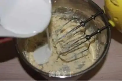 Make Almond chocolate cake step 11