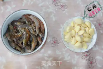 Make Garlic shrimp step 0