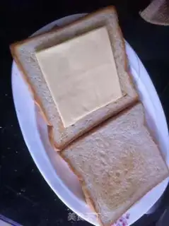Make Homemade easy sandwich step 2