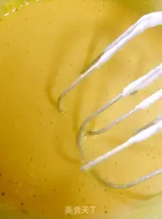 Make Barbie rolls the sugar cake step 2