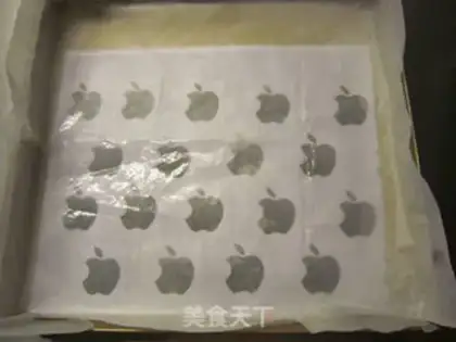 Make Colored apple cake roll step 1