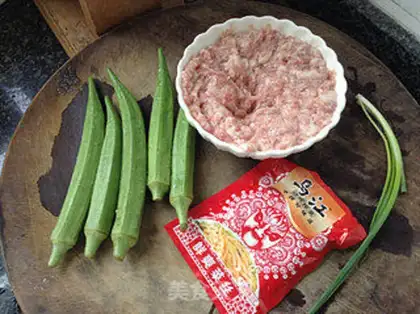 Make Meatball gumbo step 0