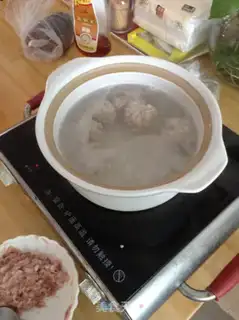 Make Meatball gumbo step 2