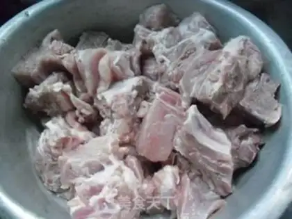Make The radish spinal soup step 1
