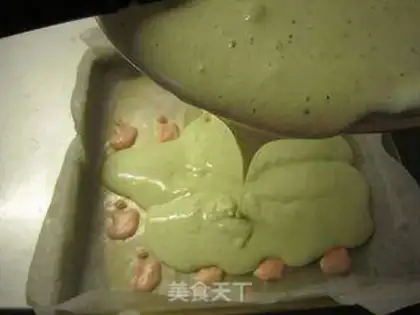 Make Colored apple cake roll step 19