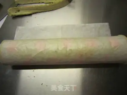 Make Colored apple cake roll step 27