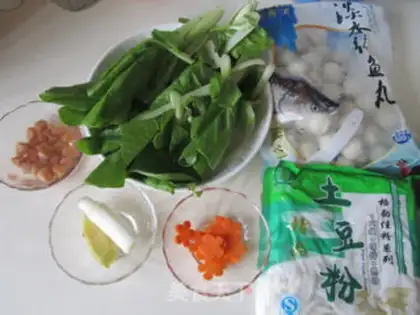 Make Fishball potato soup step 0