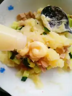 Make Mashed corn salad sauce step 5