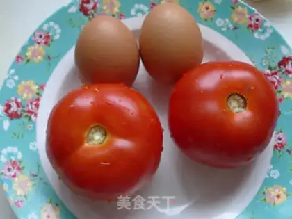 Make Tomato fried eggs step 0