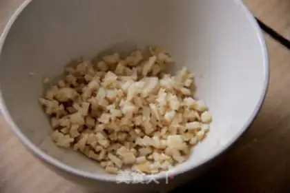 Make Microwave steam shrimp dumplings step 0