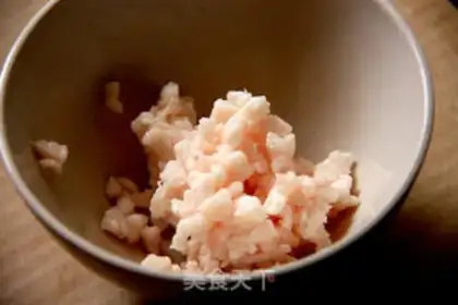 Make Microwave steam shrimp dumplings step 1