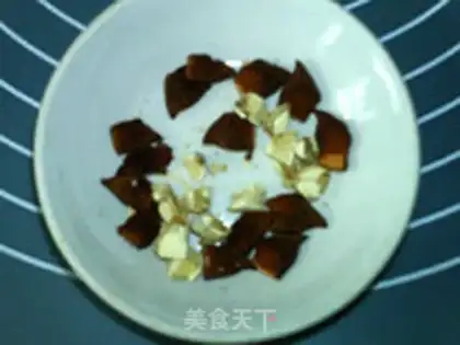 Make Spicy bean sauce step 1