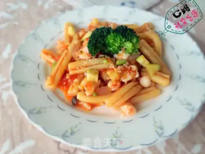 Make Cheese and shrimp pasta step 2
