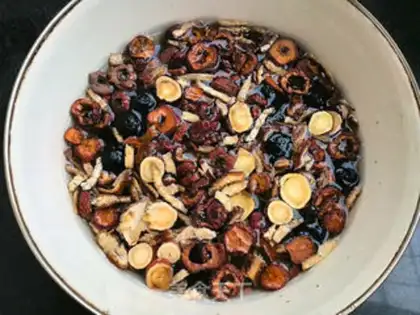Make Sour plum soup step 1