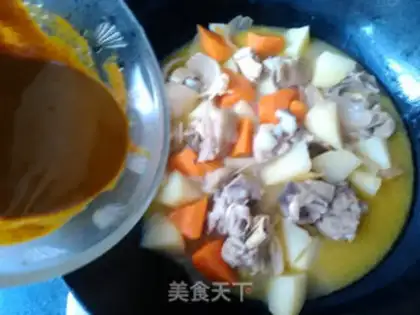 Make Curry potato chicken step 8