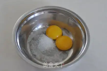 Make Eggsa butter casserole step 1