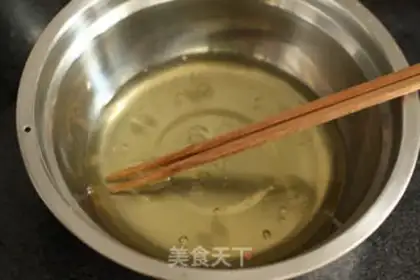Make Coconut ball step 1