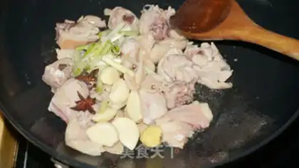Make Chestnuts burn chicken legs step 3