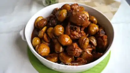 Make Chestnuts burn chicken legs step 6