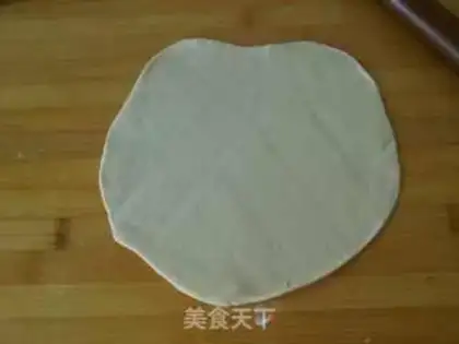 Make Old Beijing chicken roll step 5