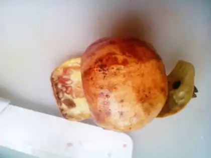 Make Diving pomegranates step 1