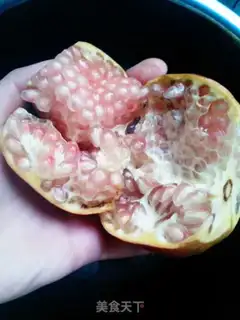 Make Diving pomegranates step 3
