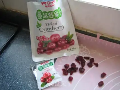 Make The cranberry snack step 4