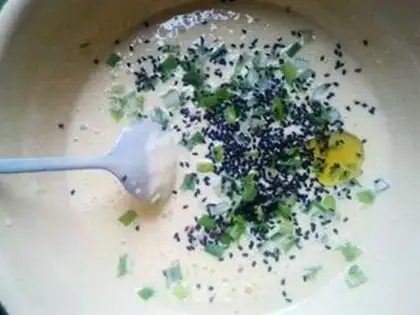 Make Black sesame onion pancakes step 4
