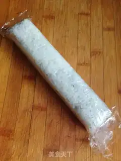 Make Meatball salmon sushi step 7