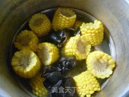 Make Sweet cornbone soup in blackwood step 7