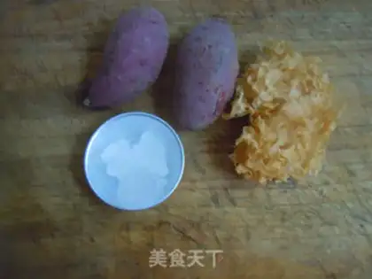 Make Purple potato silver ear soup step 0
