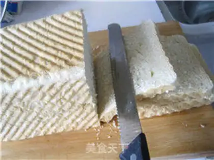 Make Banana egg sandwich step 0