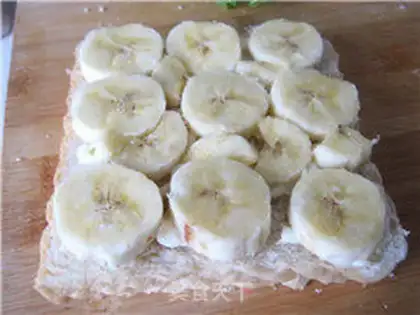 Make Banana egg sandwich step 5