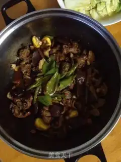 Make Dry pot, mushroom chicken step 5