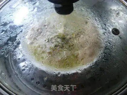 Make Eggs, snow, meat step 7