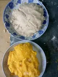 Make Potato rolls step 0