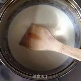 Make Taffy peanuts with sugar step 3