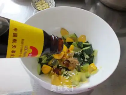 Make The cucumber turns into eggs step 4