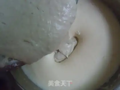 Make Coconut banana cake step 5