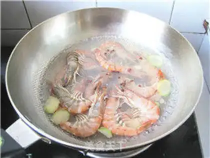 Make Cray shrimp mustard salad juice step 3