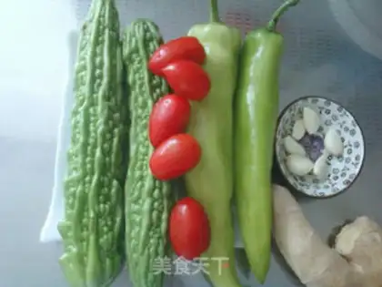 Make Chili made bitter melons step 0