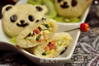 Make Panda sandwich step 16