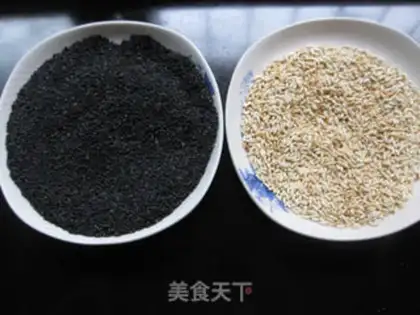 Make Homemade black sesame paste step 6