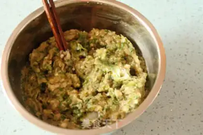 Make Shrimp pork celery dumplings step 15