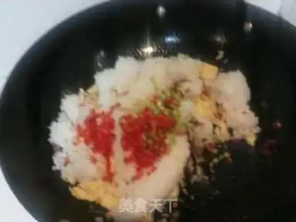 Make Five color bacon fried rice step 4