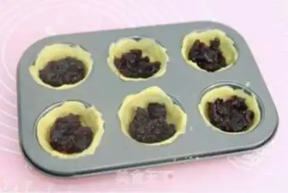 Make Cranberry pie step 11