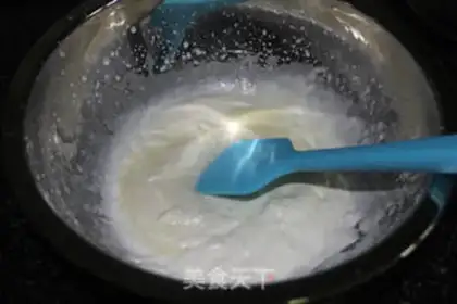 Make Chocolate mousse cake step 16