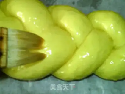 Make Mango ice cream braid bread step 14