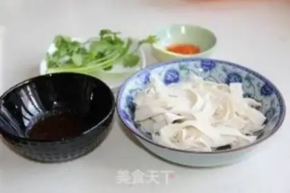 Make Oily noodles step 0